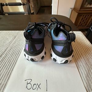 Nike Iridescent Purple & Black Low-Top Sneakers